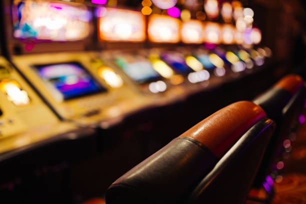 klik555 login platform interface showing sportsbook, live dealers, and slots sections
